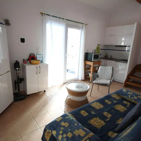 Jolie Maison T3 Mezzanine Climatisee Avec Veranda, 4 A 5 Couchages, Terrasse Cloturee, Wifi Inclus, Les Marines, 200m De La Lrma68b Villa