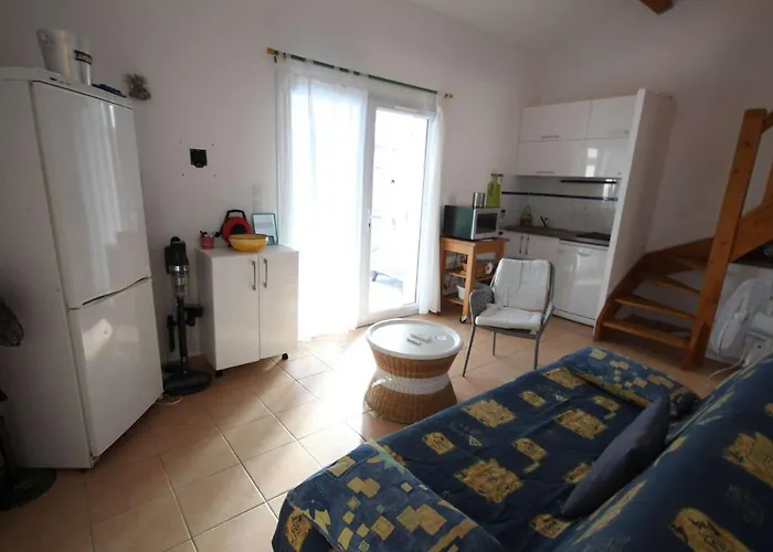 Jolie Maison T3 Mezzanine Climatisee Avec Veranda, 4 A 5 Couchages, Terrasse Cloturee, Wifi Inclus, Les Marines, 200m De La Lrma68b Villa