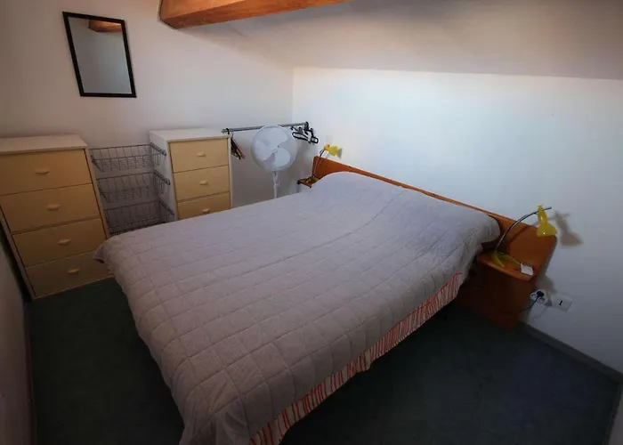 Jolie Maison T3 Mezzanine Climatisee Avec Veranda, 4 A 5 Couchages, Terrasse Cloturee, Wifi Inclus, Les Marines, 200m De La Lrma68b * Portiragnes