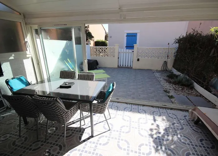 Villa Jolie Maison T3 Mezzanine Climatisee Avec Veranda, 4 A 5 Couchages, Terrasse Cloturee, Wifi Inclus, Les Marines, 200m De La Lrma68b *